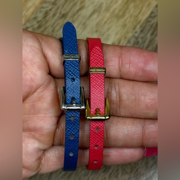 Michael Kors Leather Pyramid Stud B red and blue bundle - Picture 10 of 15